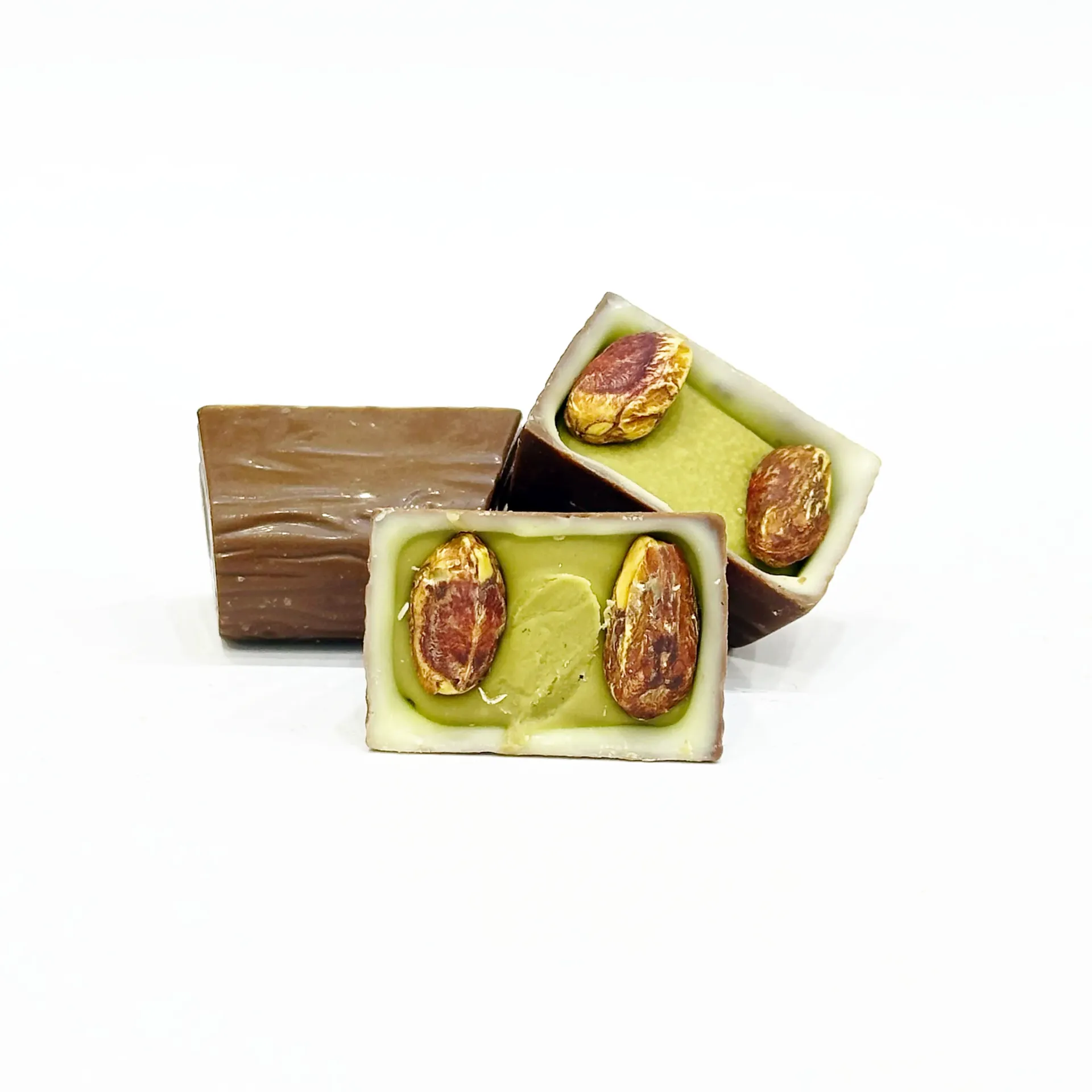 [MB-H0248] Pistachio Cream Half Coated Chocolate (1kg)