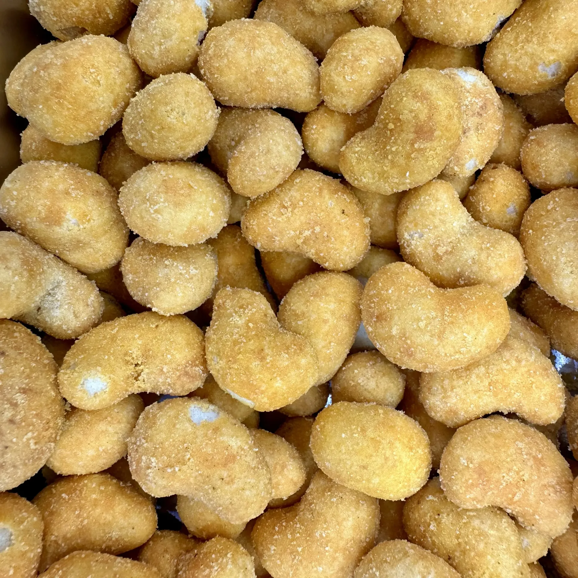 Cheese Cri Cri Cashews